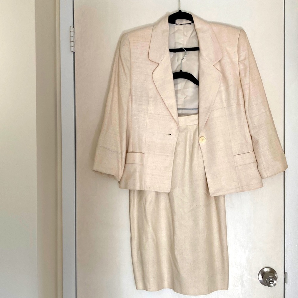 Vintage 1980’s Anne Klein II, 100% silk, beige blazer & skirt suit set